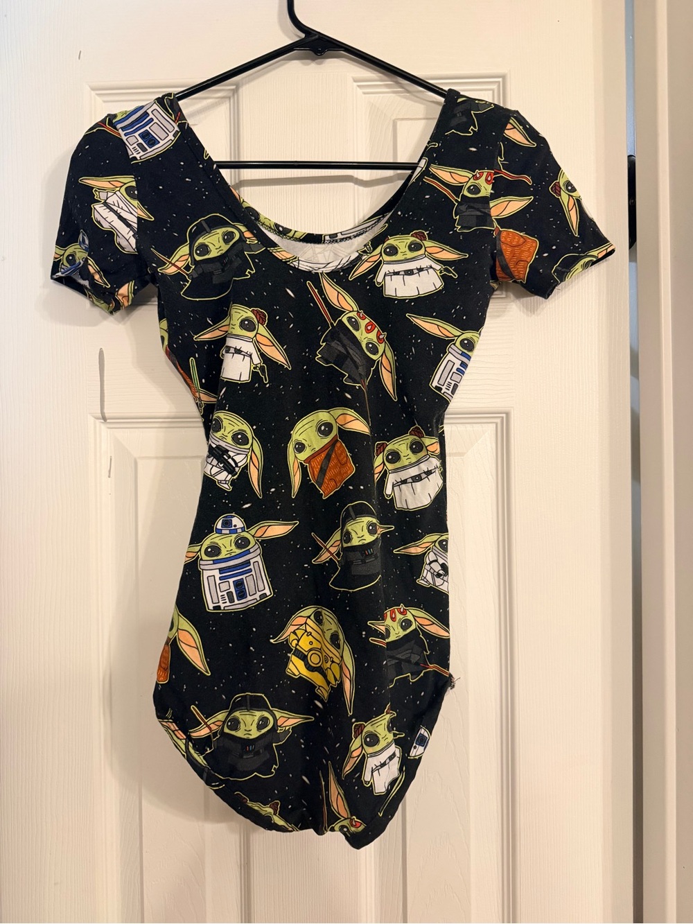 Women’s Starwars Leotard - Picture 2 of 4